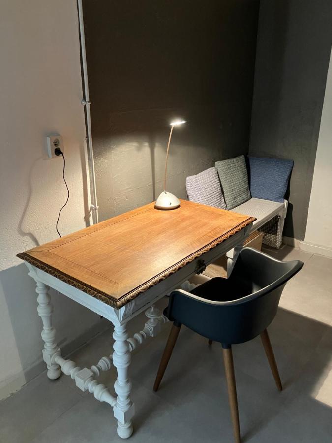 La Tour-dʼAigues Chambre Avec Petit-Dejeuner En Provence Luberon מראה חיצוני תמונה